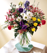 Birthday arrangements in Miami... Happy Birthday with the most fresh flowers arrangements and premium roses of Miami and all the United States... best wishes with Terra Flowers arrangement for birthday... We guarantee delivery to houses, offices, school, hospital in all the Miami area...