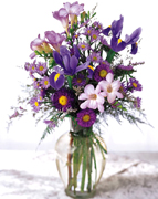 Birthday arrangements in Miami... Happy Birthday with the most fresh flowers arrangements and premium roses of Miami and all the United States... best wishes with Terra Flowers arrangement for birthday... We guarantee delivery to houses, offices, school, hospital in all the Miami area...