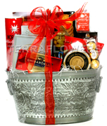 MIAMI CHRISTMAS GOURMET Miami Merry Christmas with the best flowers of the USA... Send your best regards, christmas wishes and all the best with FLOWERS and ROSES arrangements by Terraflowers...
