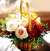 Miami flowers, roses and arrangements fall for THANKSGIVING a perfect gift for yhis family season... Enjoy Miami Thanksgiving with our premier flowers, roses, fillers and exclusive fall design arrangements... Terraflowers offers the very best arrangements to enjoy THANKSGIVING with our family...