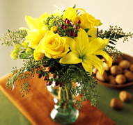 Miami flowers, roses and arrangements fall for THANKSGIVING a perfect gift for yhis family season... Enjoy Miami Thanksgiving with our premier flowers, roses, fillers and exclusive fall design arrangements... Terraflowers offers the very best arrangements to enjoy THANKSGIVING with our family...