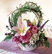 Click and express your best feelling with Flowers and Get well soon, with Terra flowers arrangements ...
